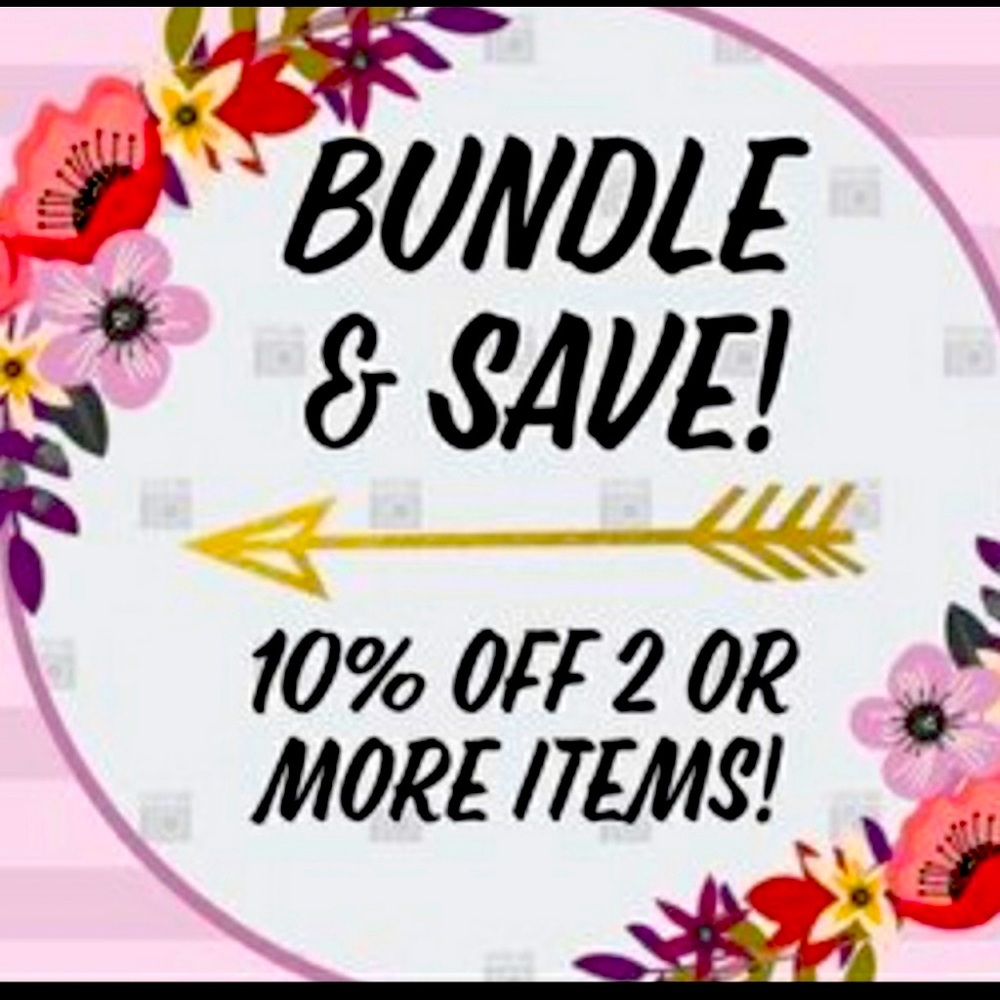 Bundle and save! 10% off 2+ items!💕